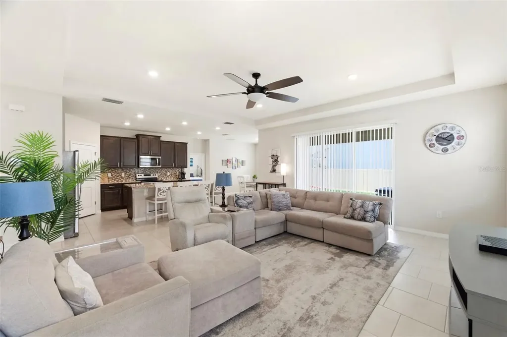 10403 Laxer Cay Loop San Antonio FL 33576