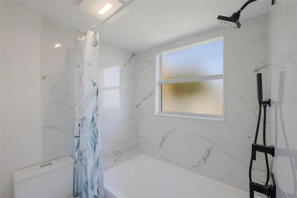 214 85th Street Holmes Beach FL 34217