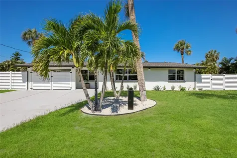 214 85TH Street Holmes Beach FL 34217