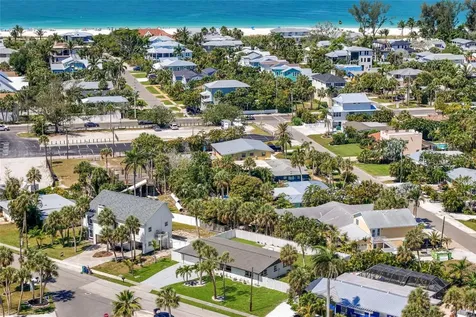 214 85th Street Holmes Beach FL 34217