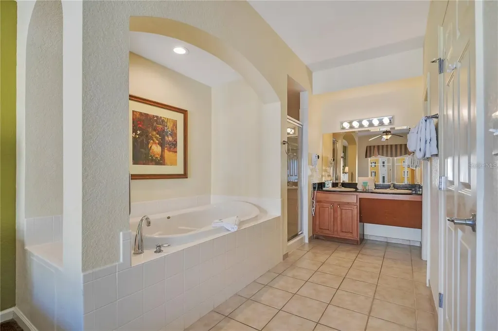 8101 Resort Village Drive Orlando FL 32821
