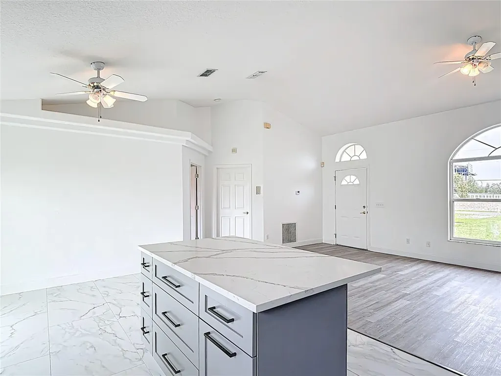 5233 Lake Lizzie Drive St Cloud FL 34771