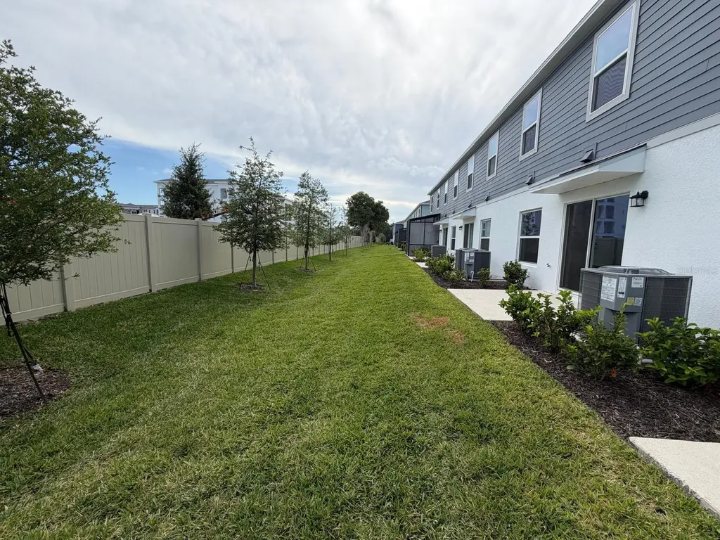 4152 Campsite Loop Orlando FL 32824