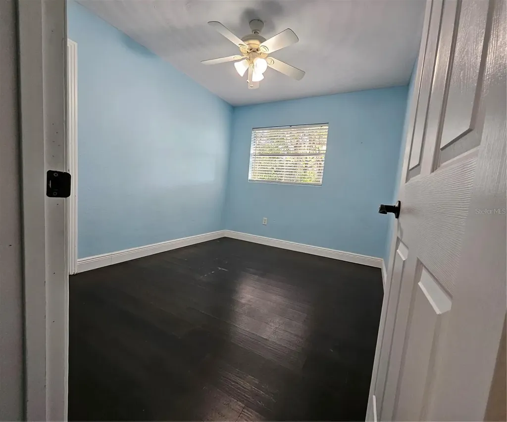 7237 Hillcrest Street Leesburg FL 34748