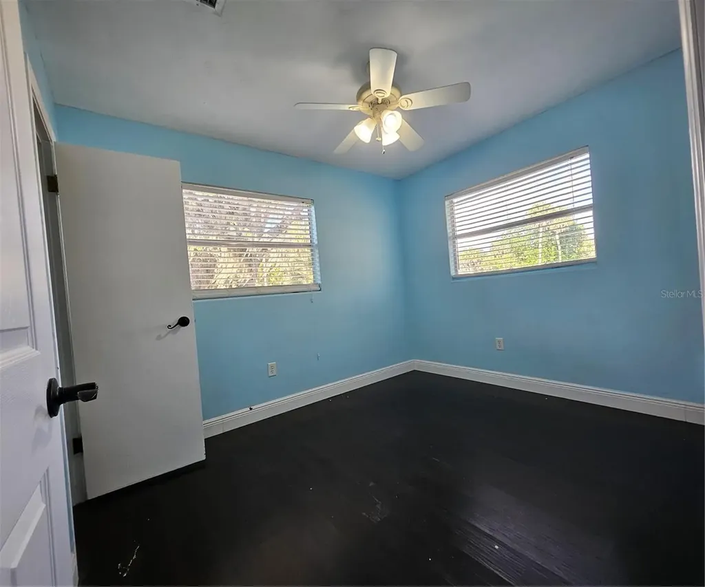 7237 Hillcrest Street Leesburg FL 34748