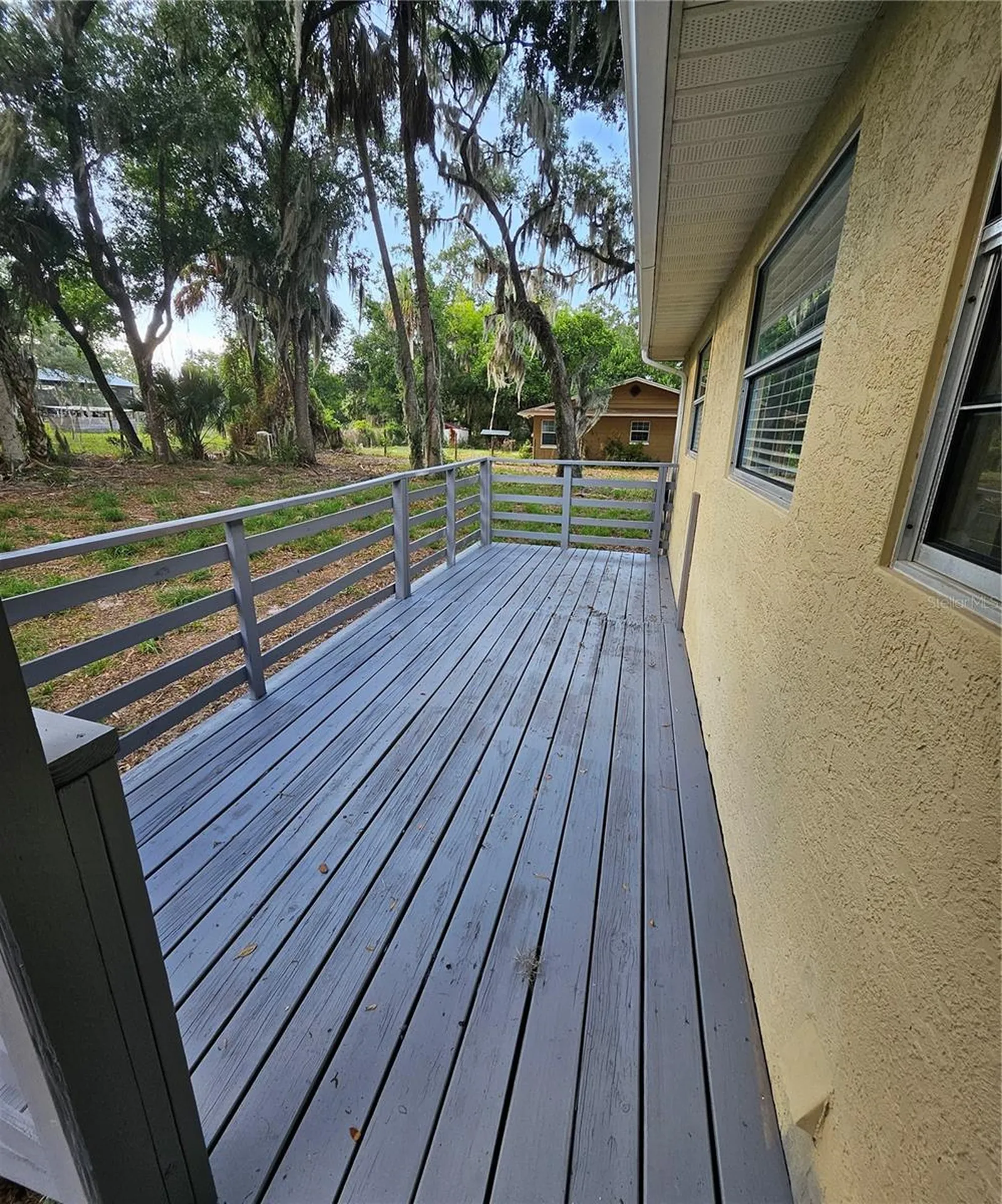 7237 Hillcrest Street Leesburg FL 34748
