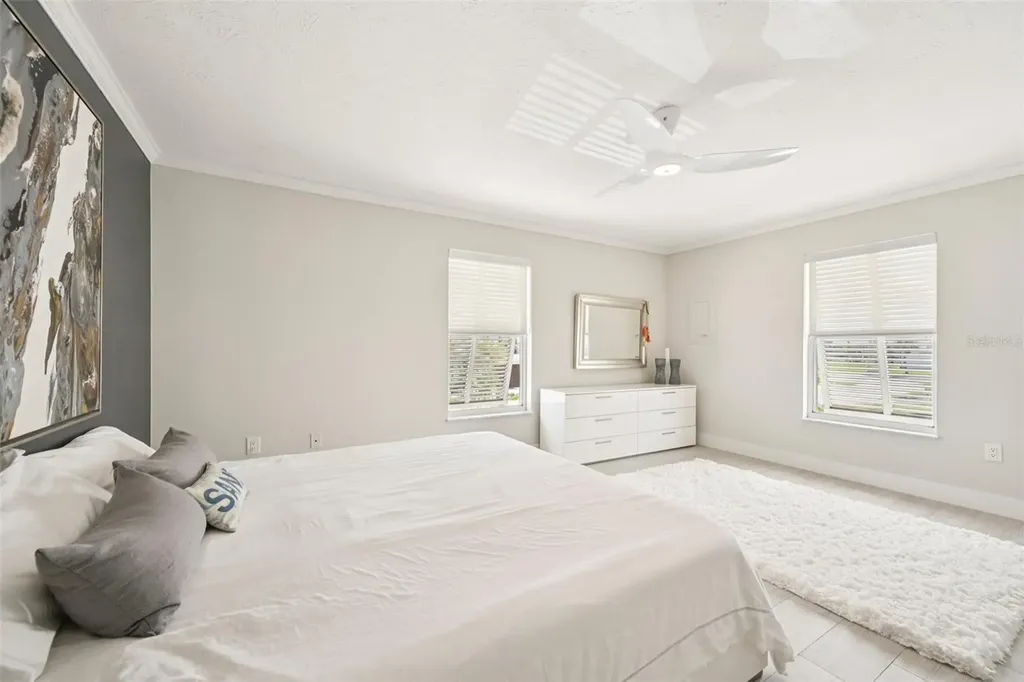 262 S Harbor Drive Holmes Beach FL 34217