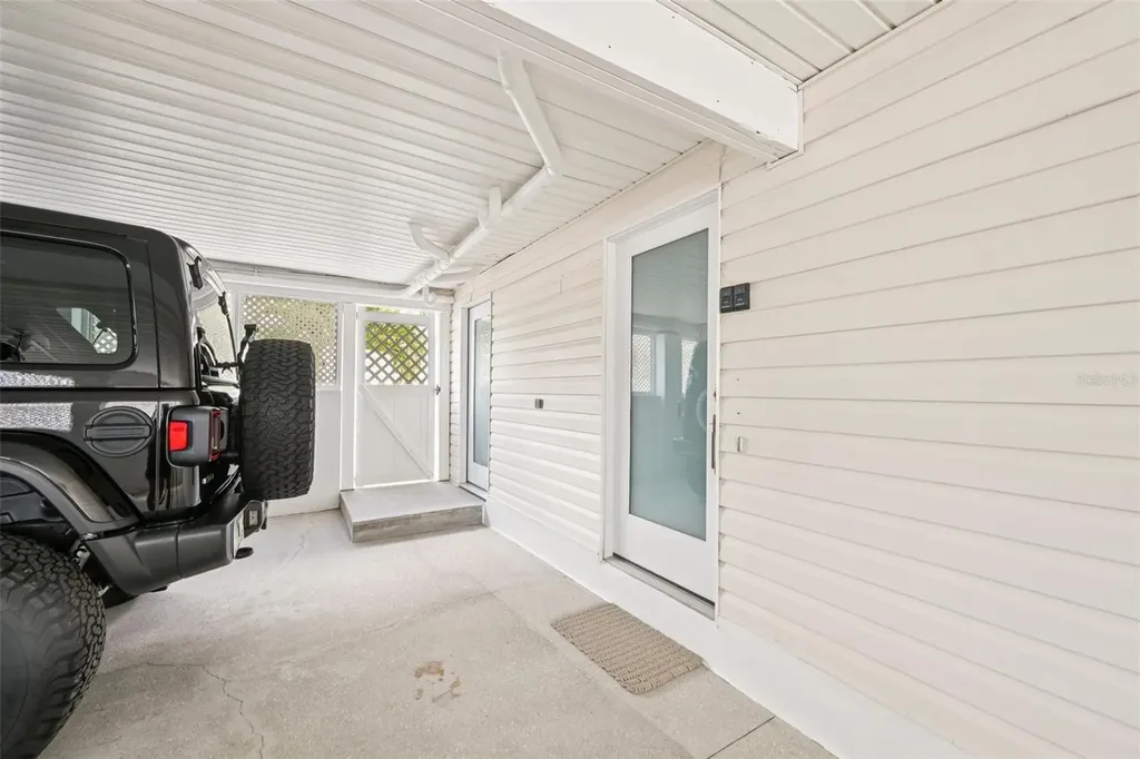 262 S Harbor Drive Holmes Beach FL 34217
