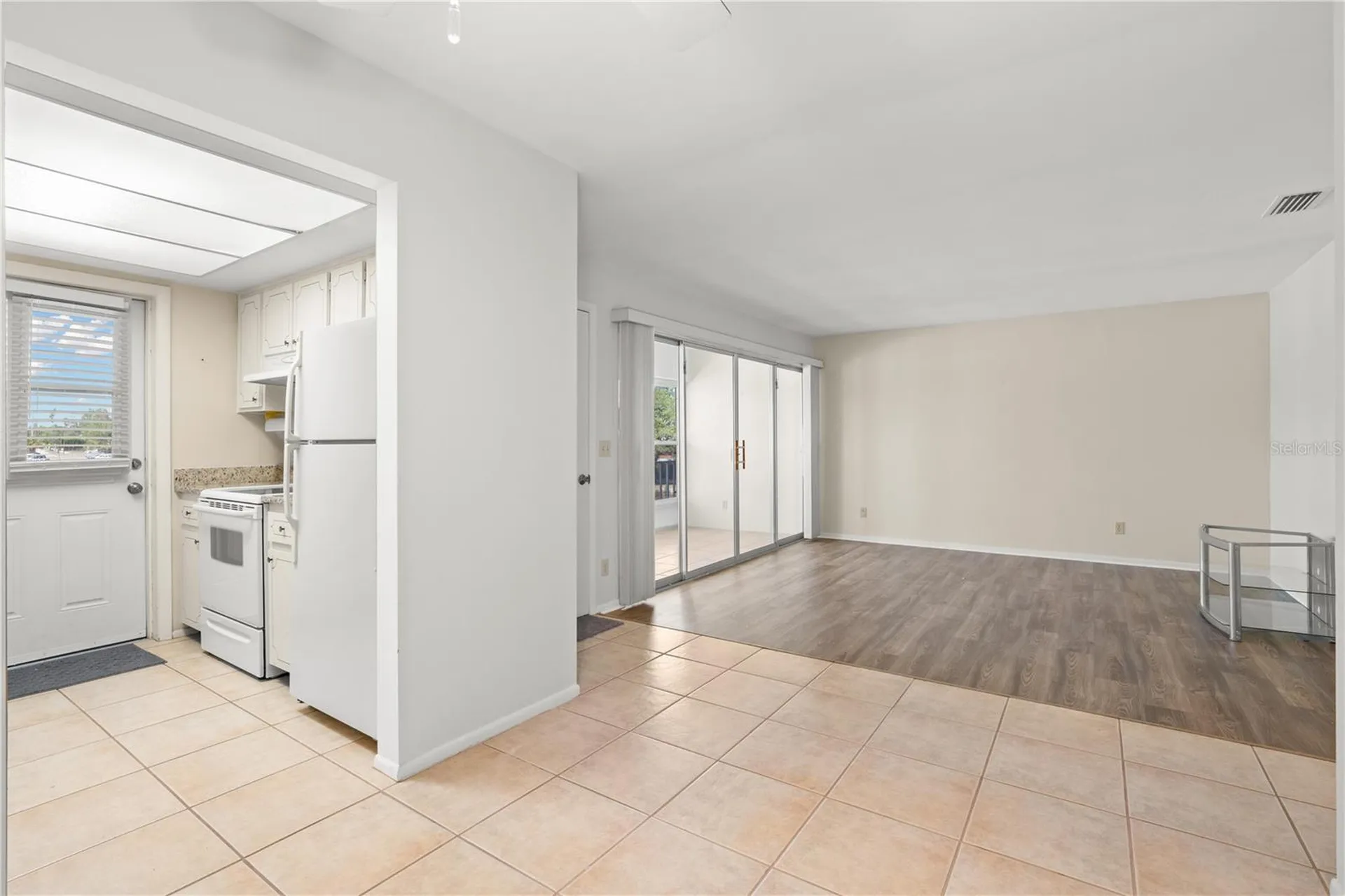 1221 Drew Street Clearwater FL 33755