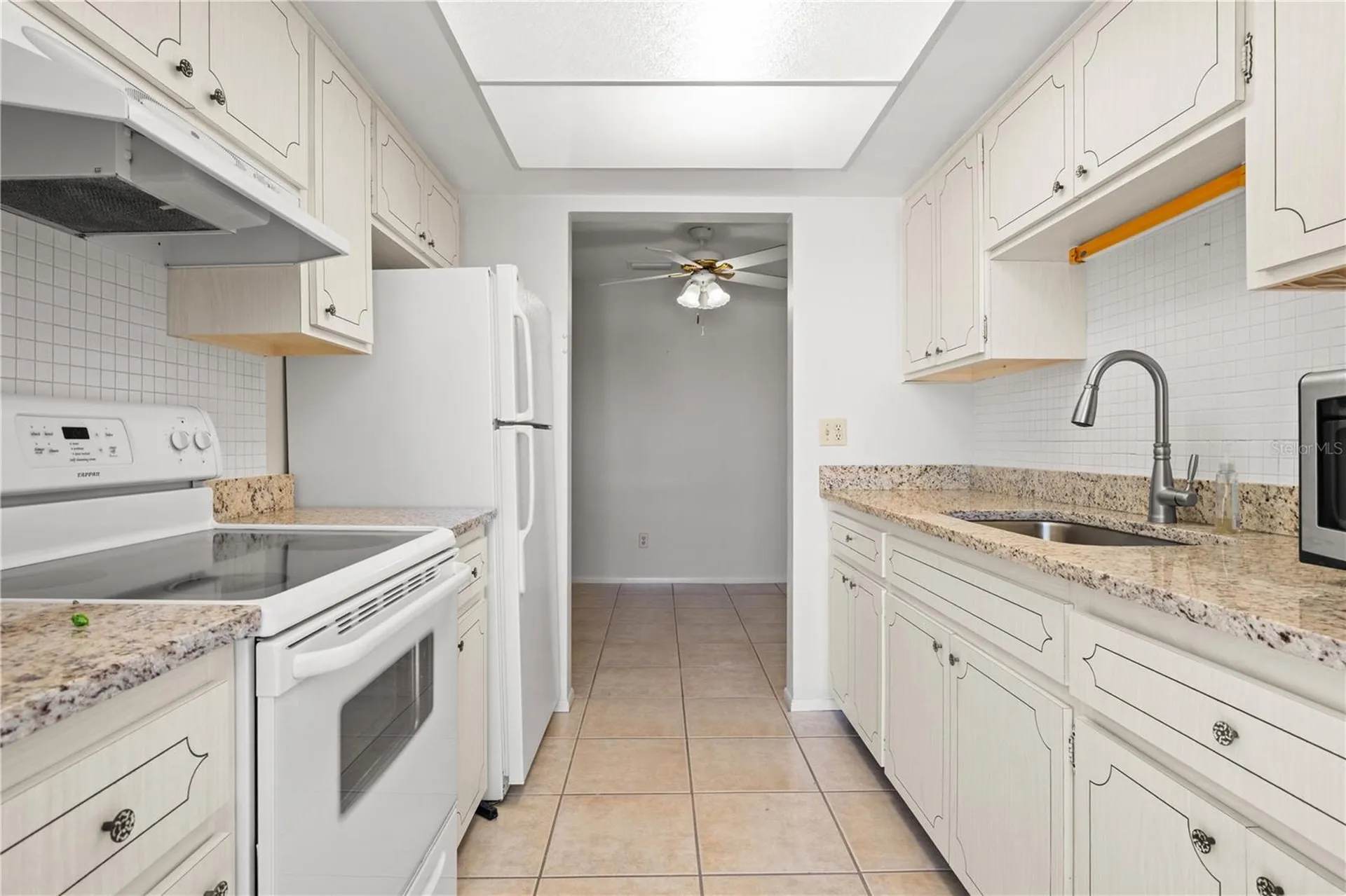 1221 Drew Street Clearwater FL 33755