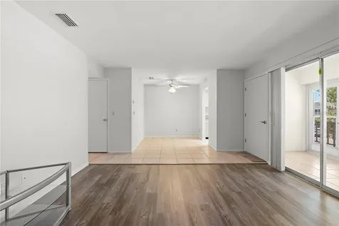 1221 Drew Street Clearwater FL 33755