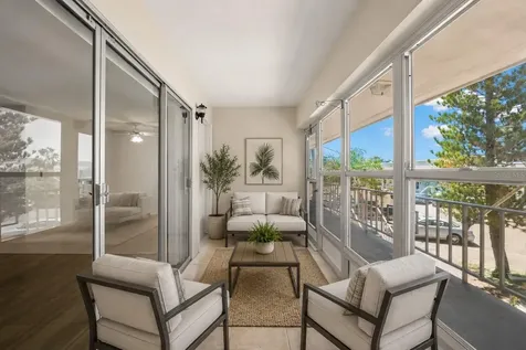 1221 Drew Street Clearwater FL 33755