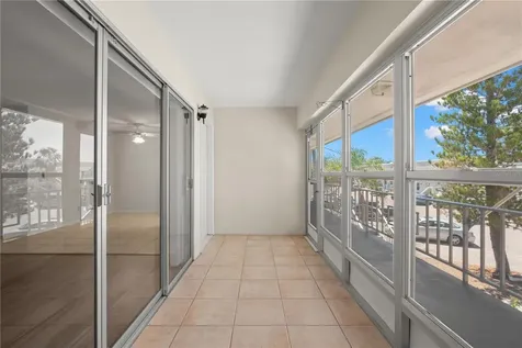 1221 Drew Street Clearwater FL 33755