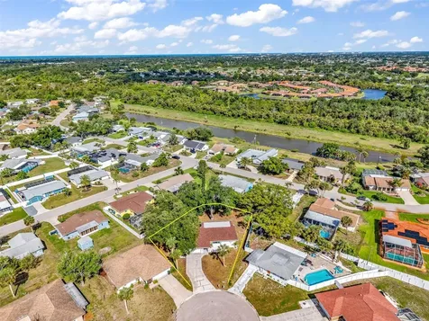 483 Sunnyside Drive Venice FL 34293