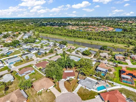 483 Sunnyside Drive Venice FL 34293