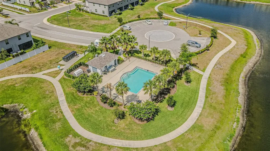 817 Royal Empress Drive Ruskin FL 33570