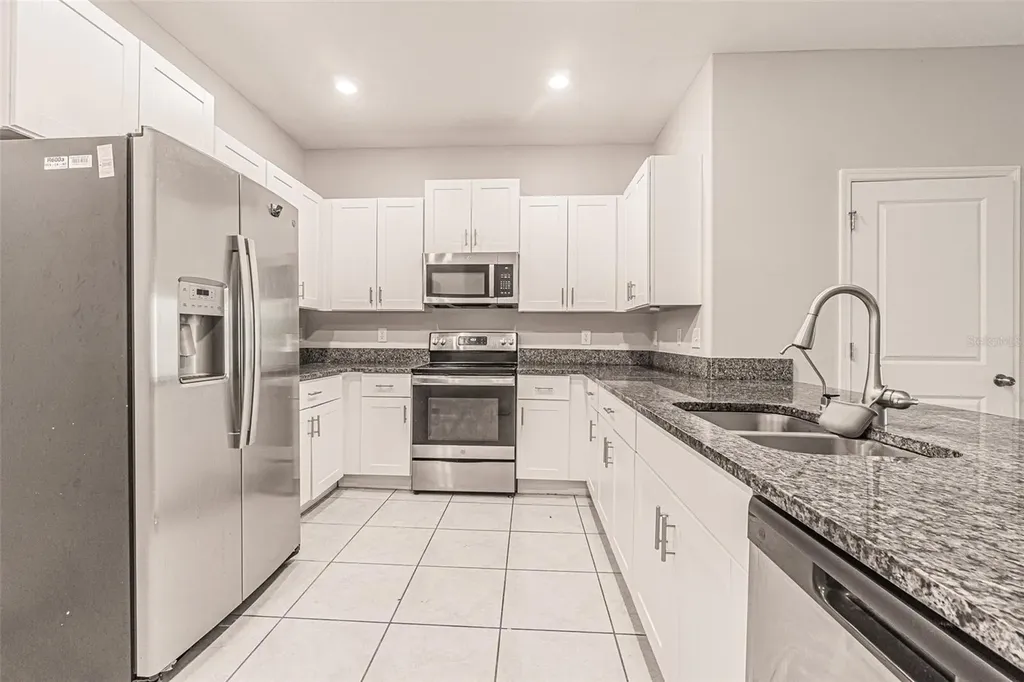 817 Royal Empress Drive Ruskin FL 33570