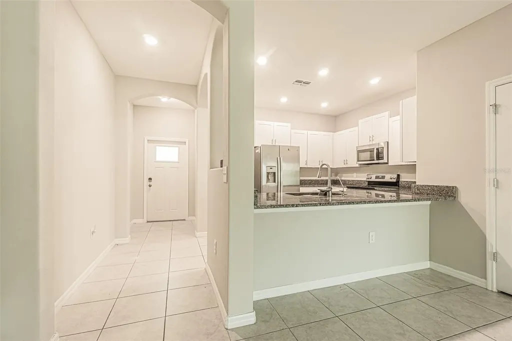 817 Royal Empress Drive Ruskin FL 33570