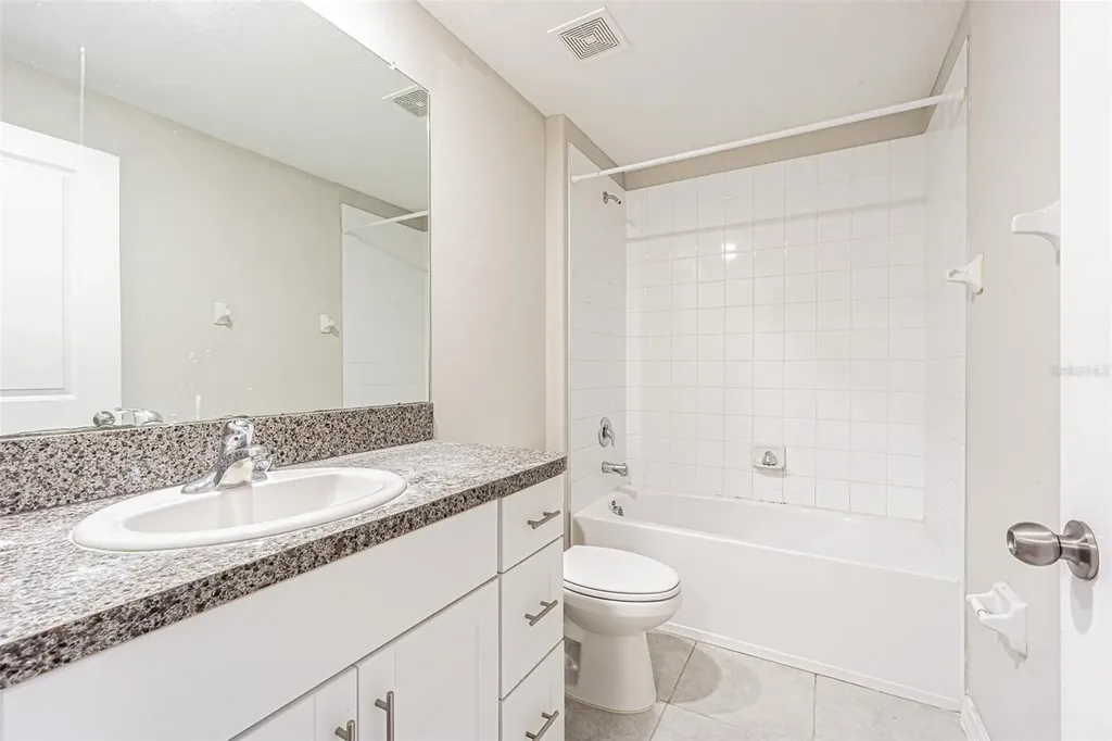 817 Royal Empress Drive Ruskin FL 33570