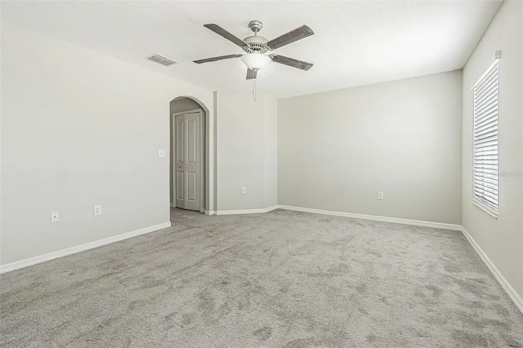 817 Royal Empress Drive Ruskin FL 33570