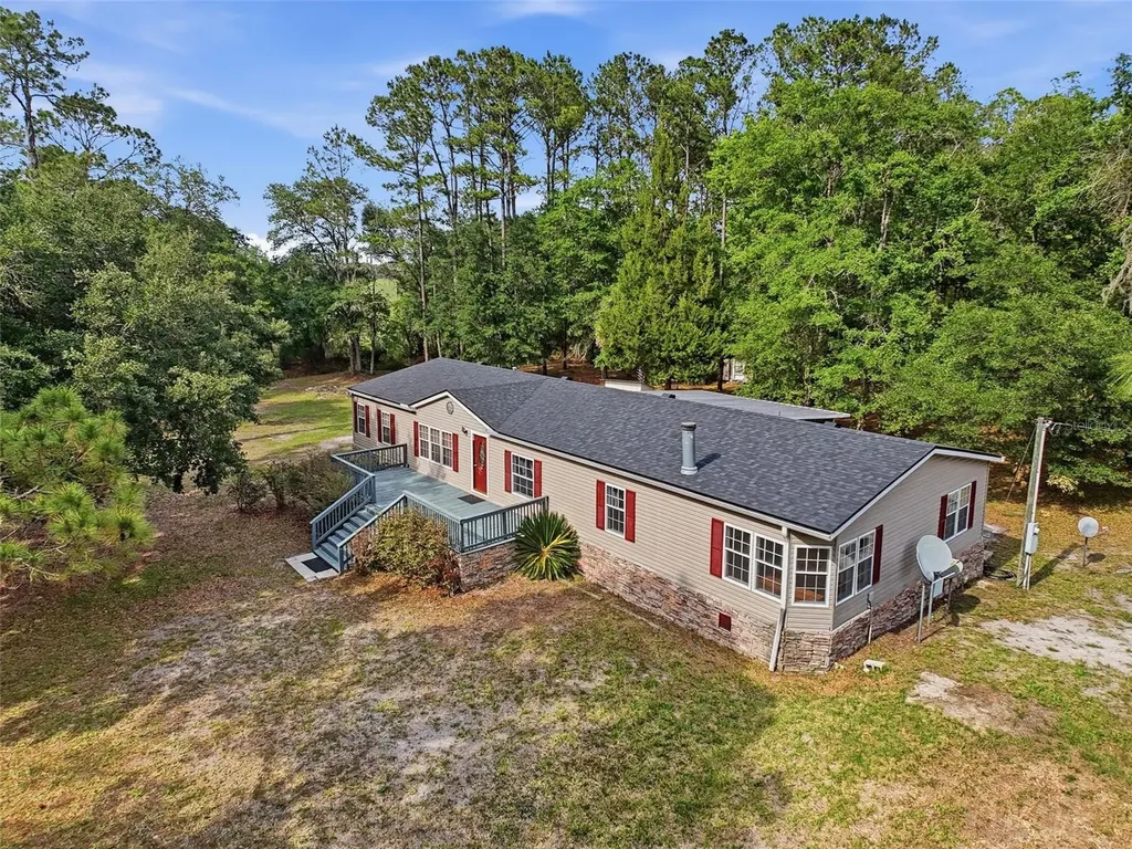 17926 SE 49th Place Hawthorne FL 32640