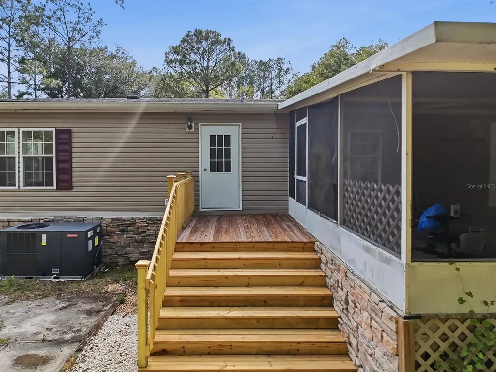 17926 SE 49th Place Hawthorne FL 32640
