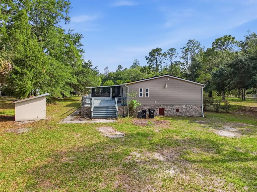 17926 SE 49th Place Hawthorne FL 32640