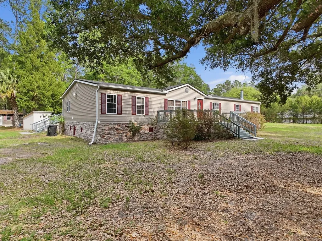 17926 SE 49th Place Hawthorne FL 32640