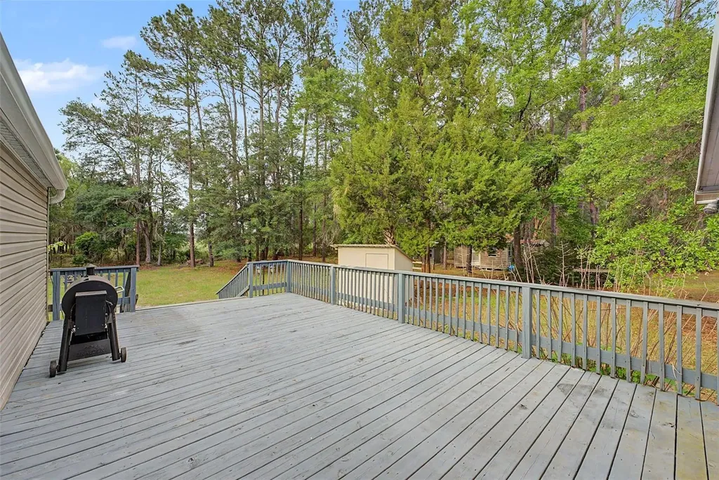 17926 SE 49th Place Hawthorne FL 32640