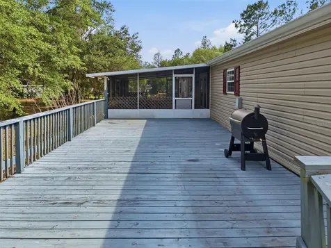 17926 SE 49th Place Hawthorne FL 32640