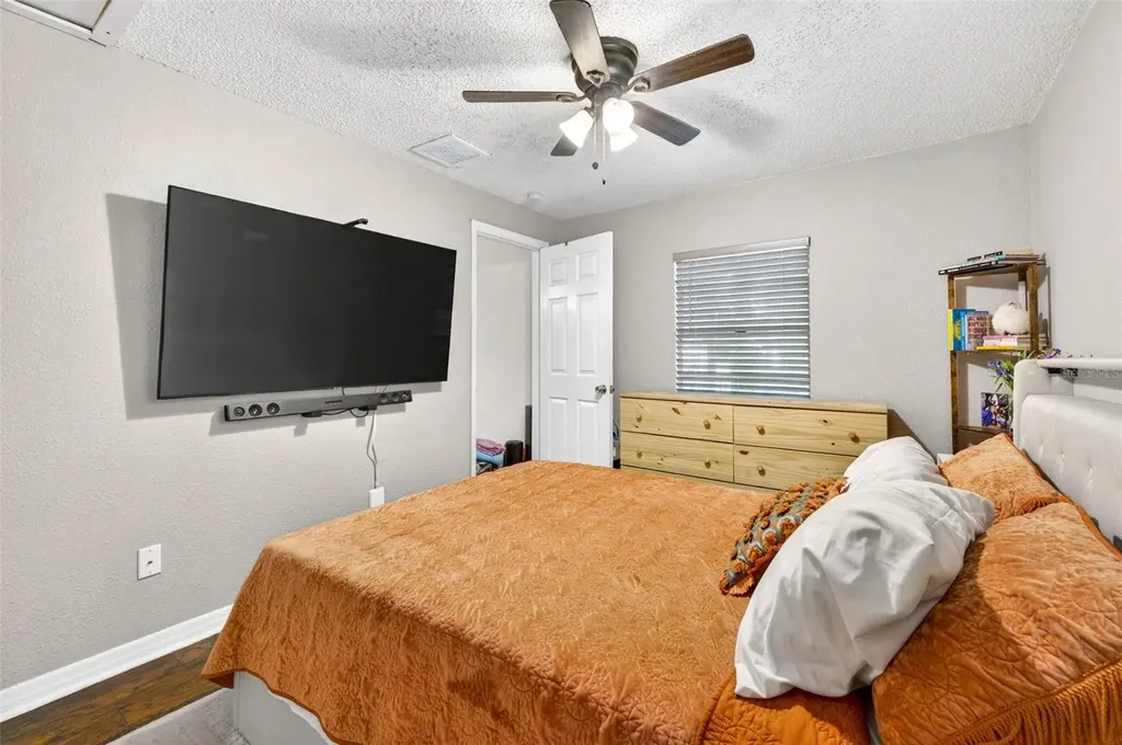 1318 W Rambla Street Tampa FL 33612
