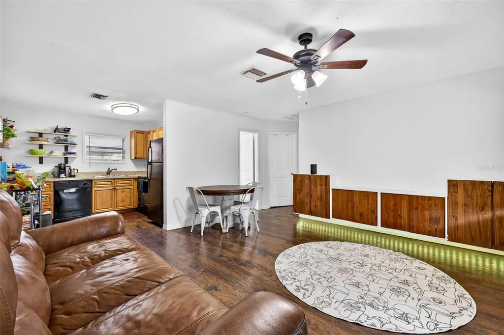 1318 W Rambla Street Tampa FL 33612