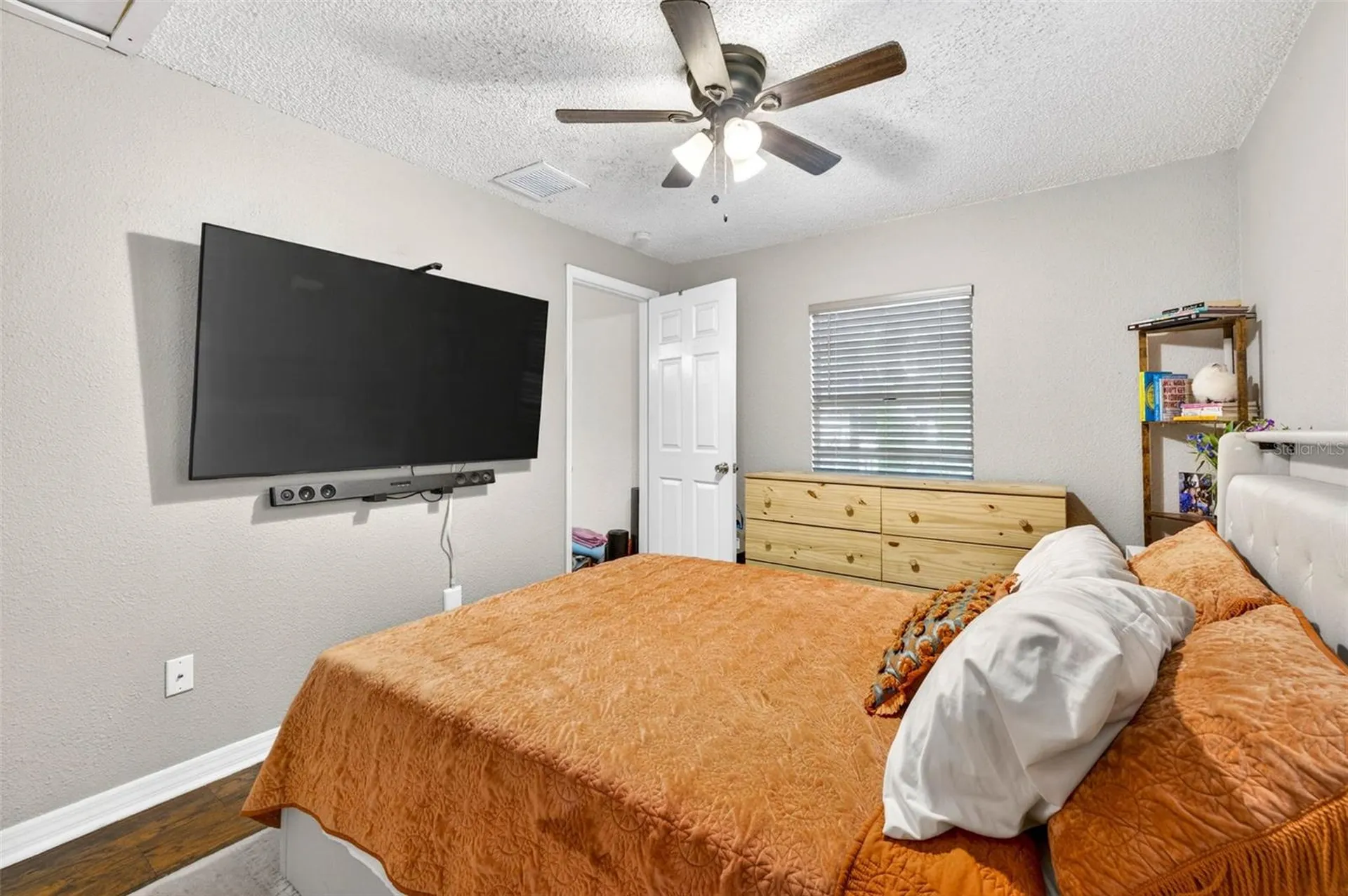 1318 W Rambla Street Tampa FL 33612