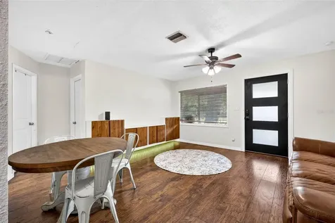 1318 W Rambla Street Tampa FL 33612