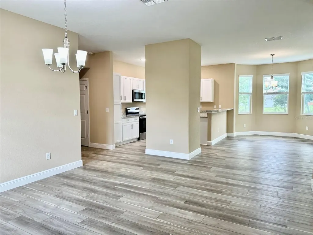 13075 House Finch Road Weeki Wachee FL 34614