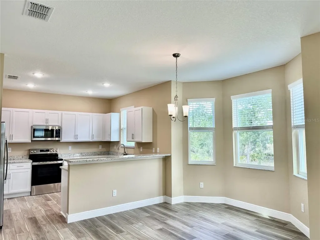 13075 House Finch Road Weeki Wachee FL 34614