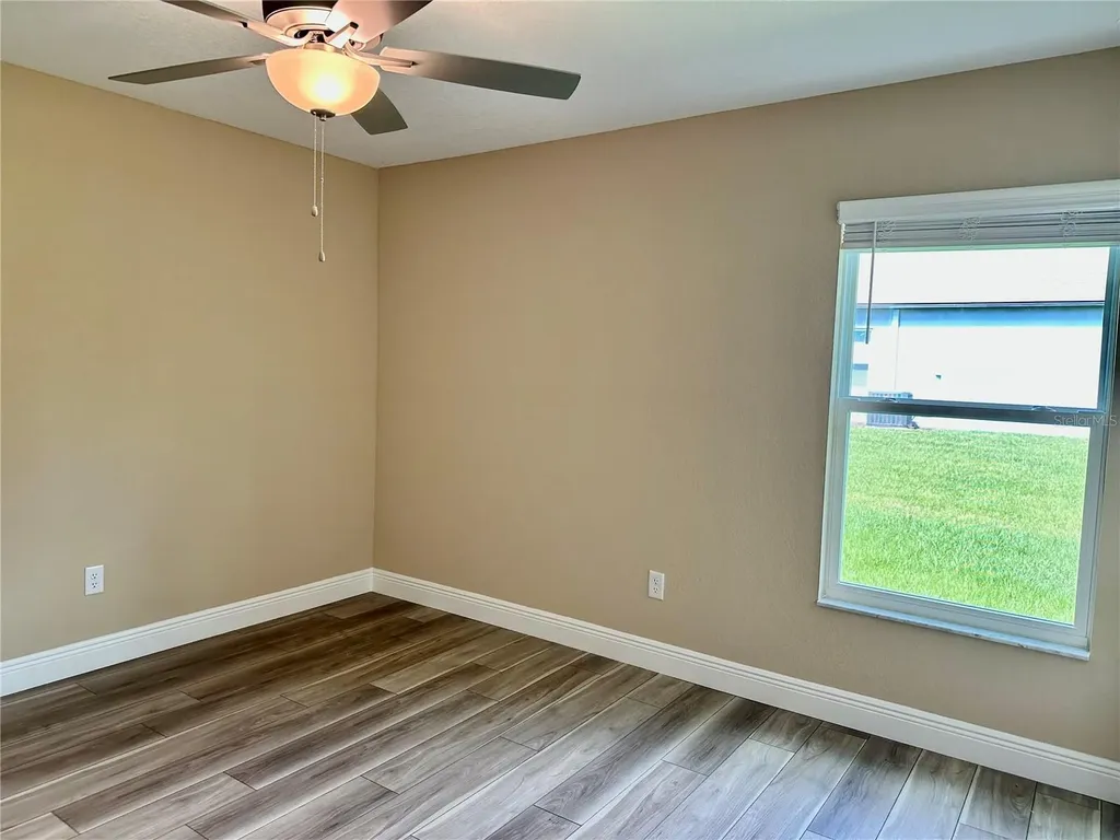 13075 House Finch Road Weeki Wachee FL 34614