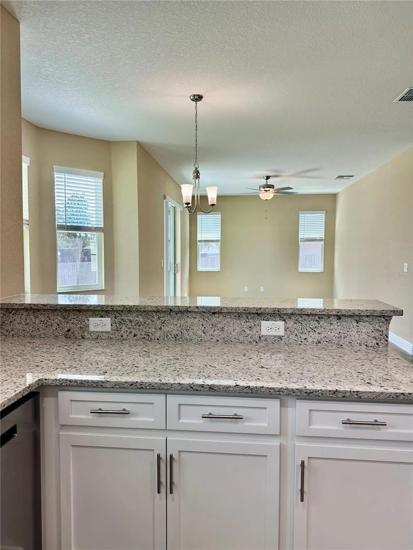 13075 House Finch Road Weeki Wachee FL 34614