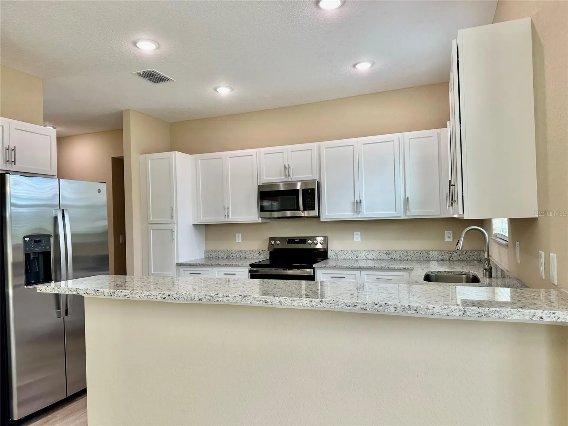 13075 House Finch Road Weeki Wachee FL 34614
