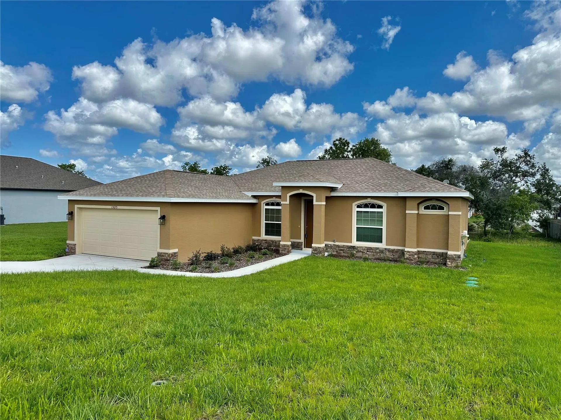 13075 House Finch Road Weeki Wachee FL 34614