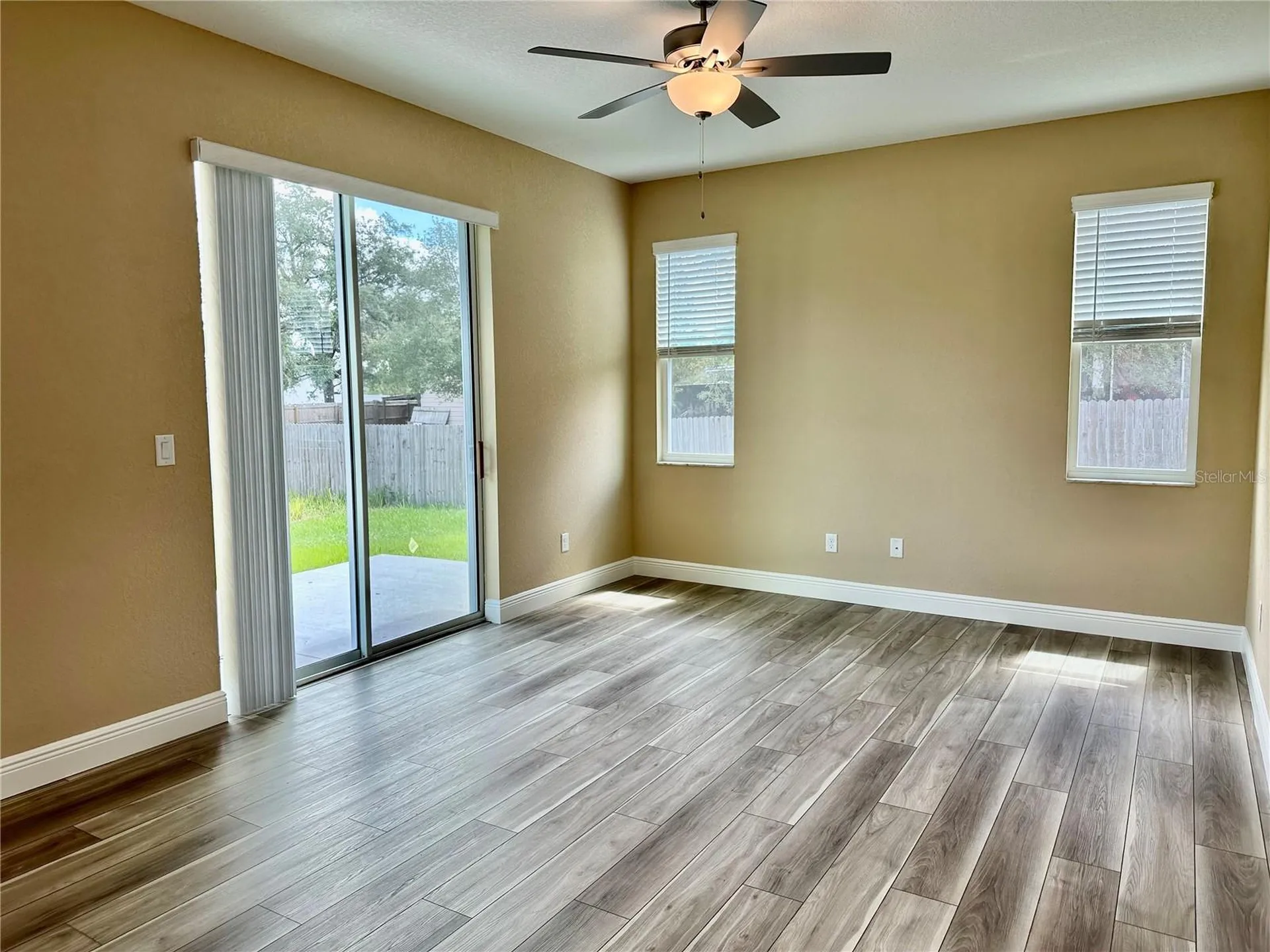 13075 House Finch Road Weeki Wachee FL 34614