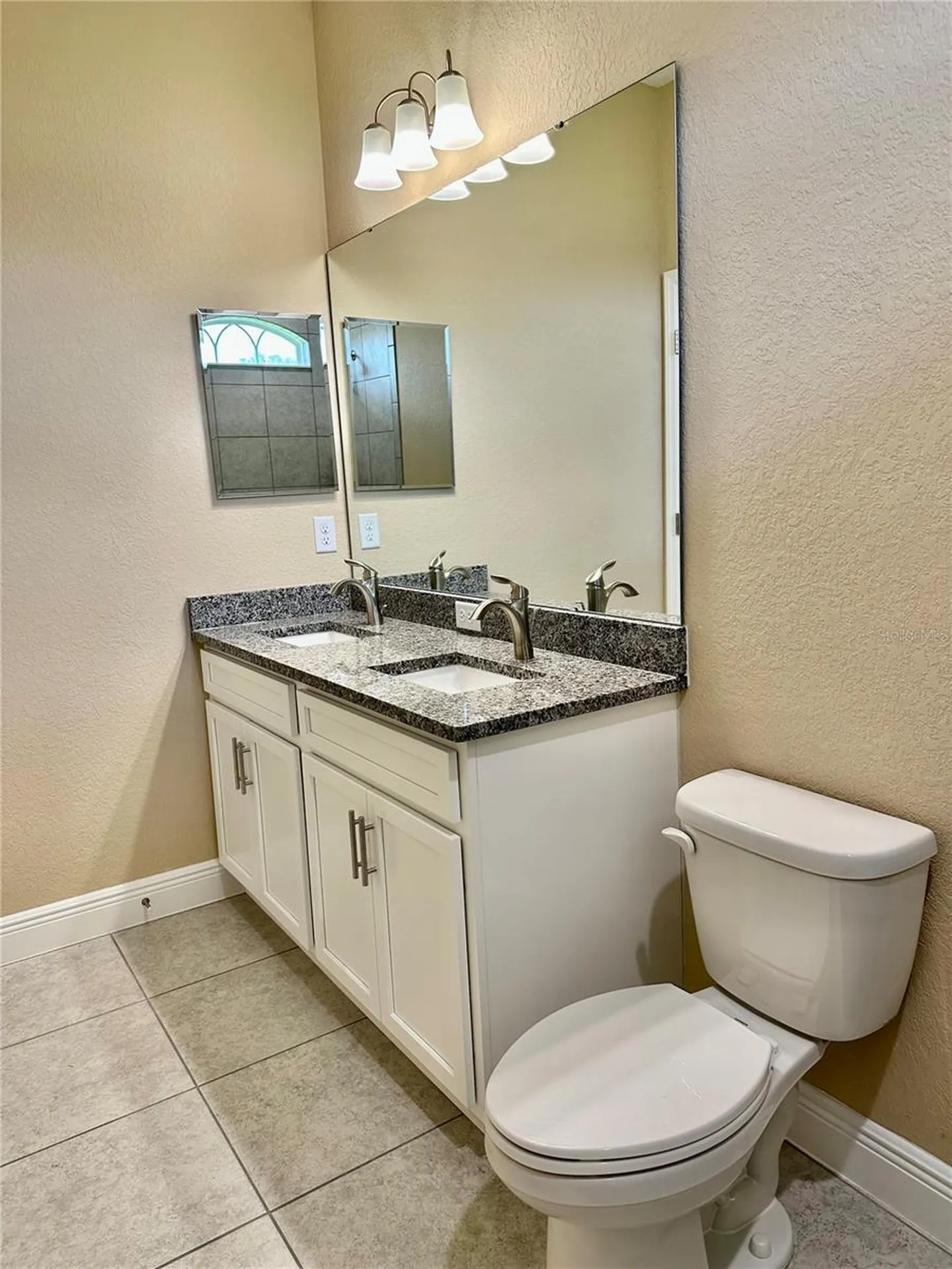 13075 House Finch Road Weeki Wachee FL 34614