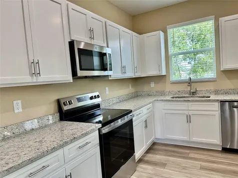 13075 House Finch Road Weeki Wachee FL 34614