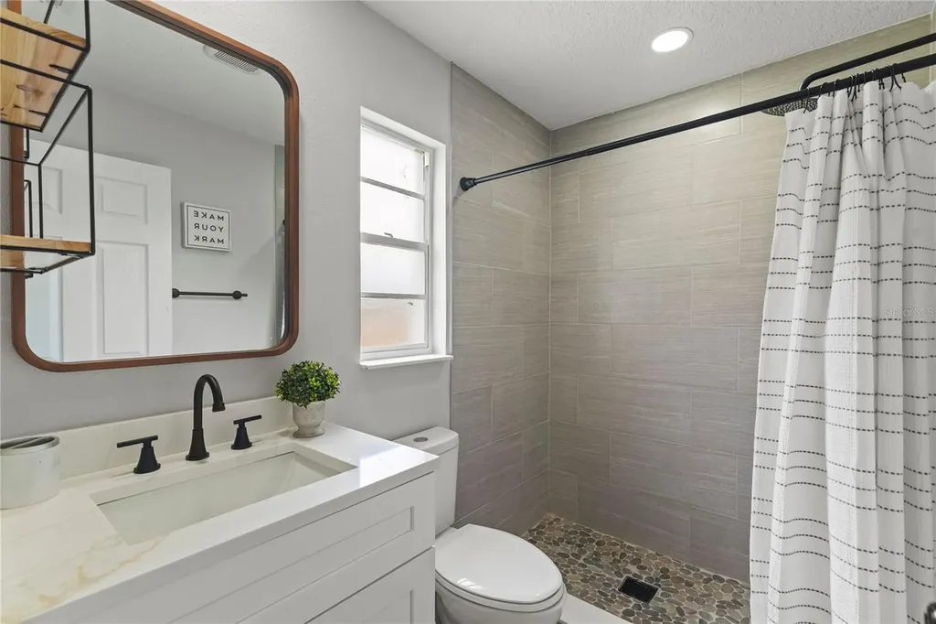 119 W Hillcrest Street Altamonte Springs FL 32714