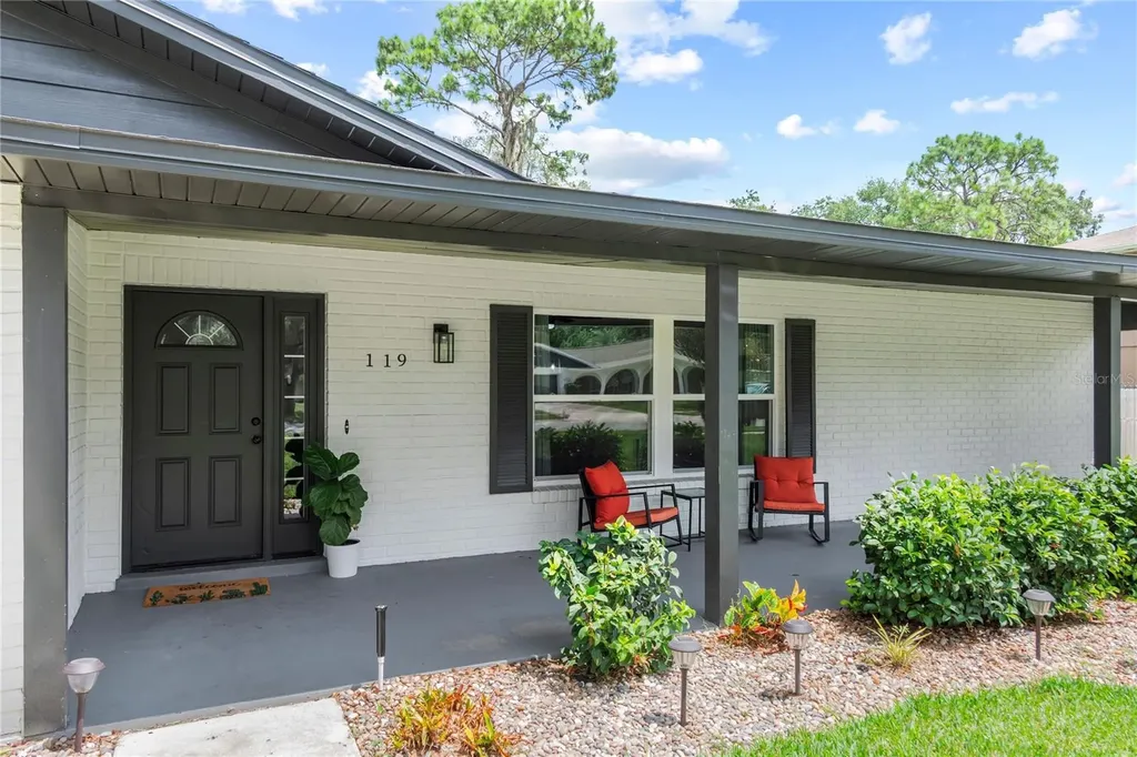 119 W Hillcrest Street Altamonte Springs FL 32714