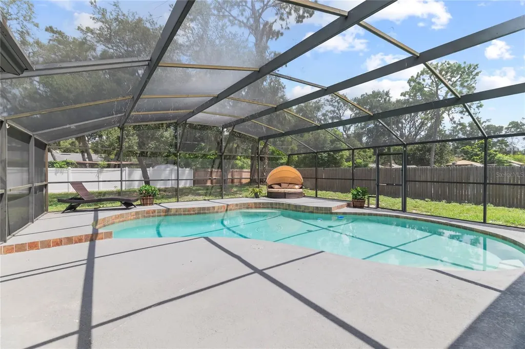 119 W Hillcrest Street Altamonte Springs FL 32714