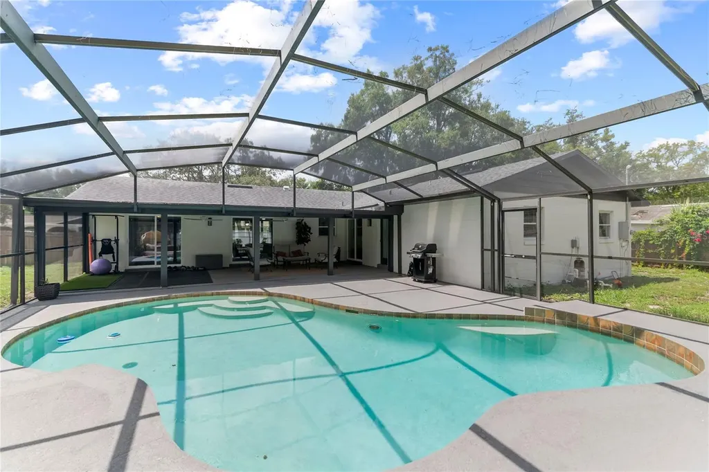 119 W Hillcrest Street Altamonte Springs FL 32714