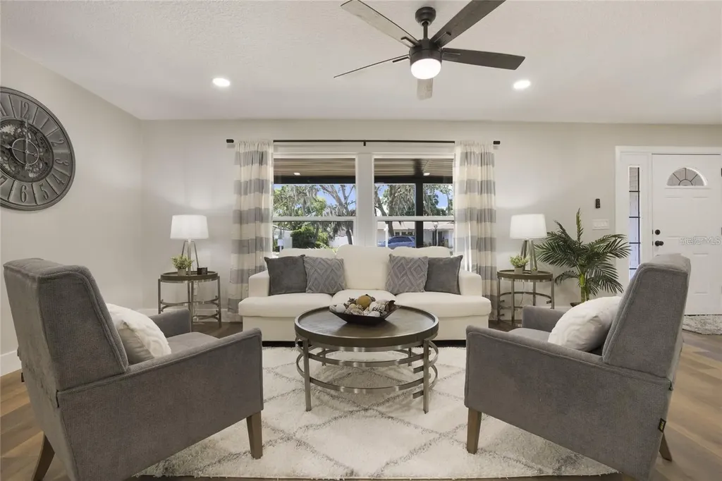 119 W Hillcrest Street Altamonte Springs FL 32714