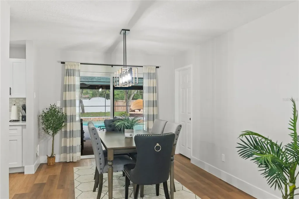 119 W Hillcrest Street Altamonte Springs FL 32714