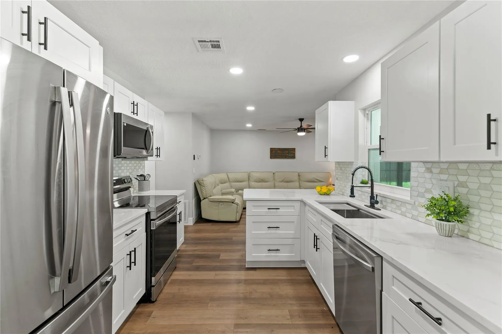 119 W Hillcrest Street Altamonte Springs FL 32714